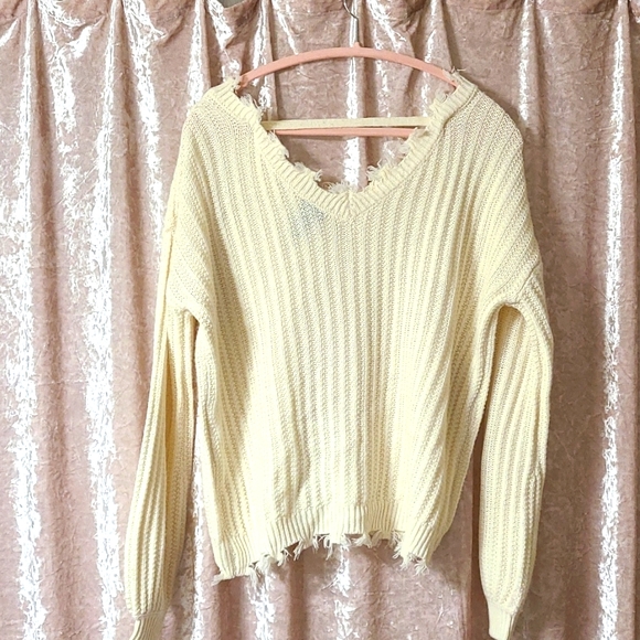 Sweater - Picture 2 of 2